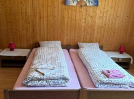 Otel Klausen Ranch，位于Urnerboden的酒店