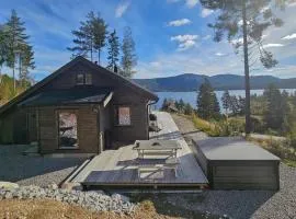 Amazing Home In Treungen With Wifi