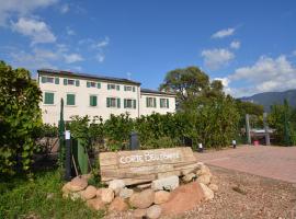 Residence Corte Bellebarbe，位于Rivoli Veronese的自助式住宿