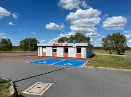 Hotel A4 Młyński Staw Hotel Opole Przy autostradzie A4，位于Rzędziwciowice的酒店