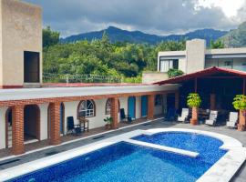 Casa Arcos Tepoztlán，位于迪坡斯特兰的酒店