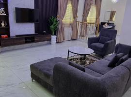 Luxurious Apartment，位于Otokutu的酒店
