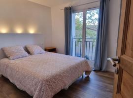 Appartement Confortable & Lumineux，位于朗贝斯克的酒店