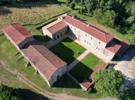 Gîtes à L'ABBAYE