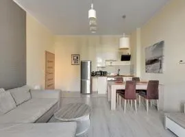 Bryza - apartament w Sopocie by Grand Apartments