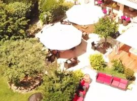 La madone，位于La Tour-dʼAigues的住宿