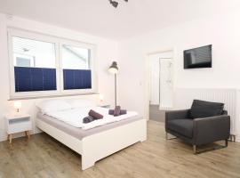 Shipyard Guesthouse Gästehaus für Geschäftsreisende und Monteure an der Elsflether Werft und Trainingcenter Heinemann Solutions GmbH，位于Elsfleth的酒店