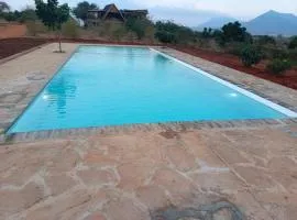 Boma Simba Safari Lodge