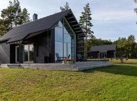 Soela Beach Houses，位于Soela的酒店