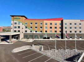Hawthorn Extended Stay by Wyndham Kingman，位于金曼的酒店