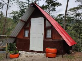 Refugio los naranjales，位于El Colegio的豪华帐篷营地