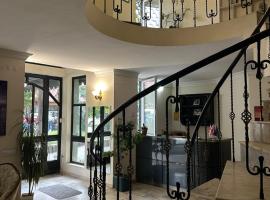 hotel grand，位于第比利斯的酒店