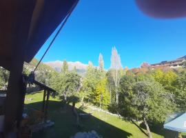 Old Town，位于梅斯蒂亚的住宿