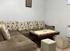 Art`s Family Guest House