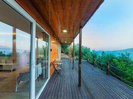 Super Exclusive Bungalow Vacation