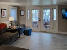 Lazy Loon Cottage