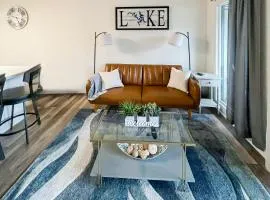 The Luxe Lakefront