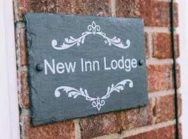 1 Bed Sleeps 3 Free Parking Pets Allowed