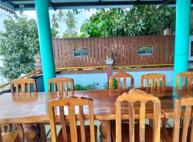 ตาปีรีสอร์ท 2018，位于Ban Bang Pho的酒店