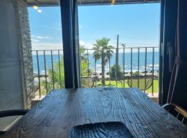 The Villas Ocean for Couple，位于西归浦市的酒店