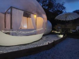 Glamping Burbuja Los Almendros，位于马拉加的酒店