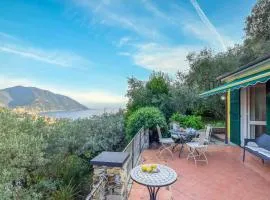 Lovely Home In Recco With Wifi
