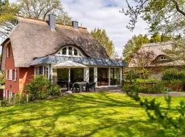 Ferienwohnung Haus Strandeiche 02