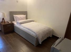 Villandro Palms，位于Ho的酒店