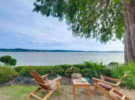 Bremerton Studio w/ Bay View: Beach Access!