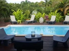 Villa Spacieuse avec Piscine Privee a Saint Francois – 120 m² Jardin