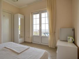 Apartmani Marina，位于苏托莫雷的酒店