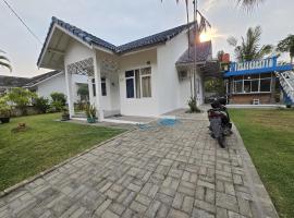Villa Harmony，位于安耶尔的酒店