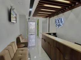 Hotel RYA Center