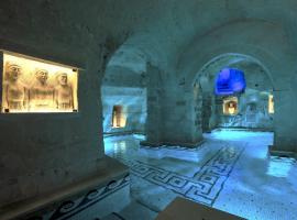 MOYSEION Matera - Immersion in a distant past，位于马泰拉的带泳池的酒店