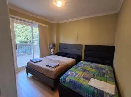 Room With Private Patio Next to Toronto Airport