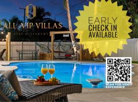 Paradise Villa! Heated Pool, Game Room, Beach near!