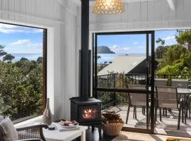 Seaview Family Haven - Pauanui Holiday Home