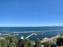 Ostseeblick Hotel Sassnitz，位于萨斯尼茨的酒店