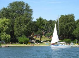 Seepark Heidenholz, Plau am See，位于普劳西的酒店