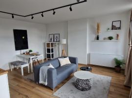 Charleroi Cozy Home，位于沙勒罗瓦的自助式住宿