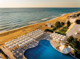 AluaSun Helios Beach - All Inclusive，位于奥布佐尔的酒店