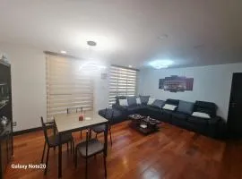 departamento de 2 dormitorios calacoto entre calle 9 y 10