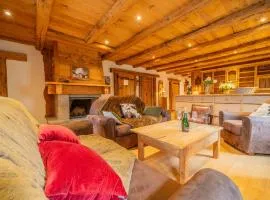 Spacieux appart 5 ch au cœur du village, charme savoyard, WiFi, cheminée décorative - FR-1-437-51