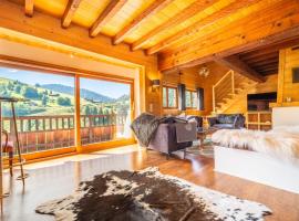 Chalet cosy à La Clusaz, 9 pers, 4 chambres, wifi, proche pistes - FR-1-437-103，位于拉克吕萨的酒店