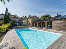 Le Verger : gîte familial avec piscine