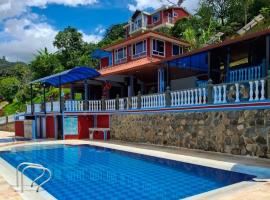 Hotel kristal campestre，位于圣弗朗西斯科的酒店