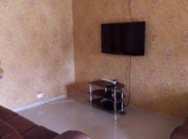 One bedroom luxury Apartment，位于Sere Kunda的酒店