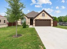 DFW 4 Bedroom Home , New Construction