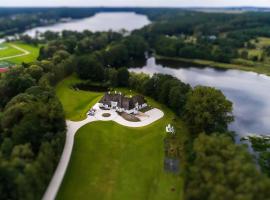 Strzecha Chopina - Dom i półwysep tylko dla Ciebie，位于利兹巴克的酒店