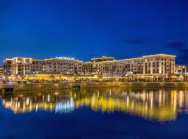 The Artisan at Tuscan Village, Salem, NH, a Tribute Portfolio Hotel，位于塞勒姆的酒店